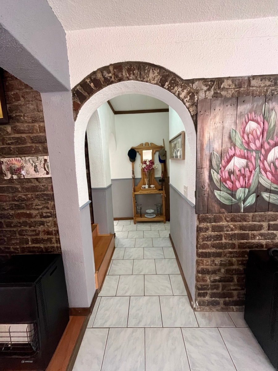 4 Bedroom Property for Sale in Wilkoppies North West
